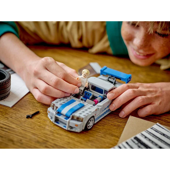 Lego SC 2 Fast 2 Furious Nissan Skyline 76917 - Image 3