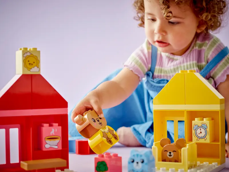 Lego Duplo Daily Routines Eating & Bedtime 10414 - Image 3