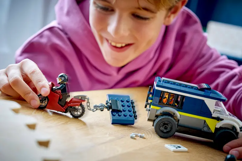 Lego City Police Prisoner Transport Van 60479 - Image 4