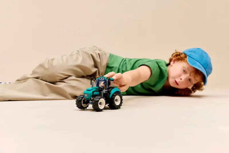 Lego City Tractor 60498 - Image 4
