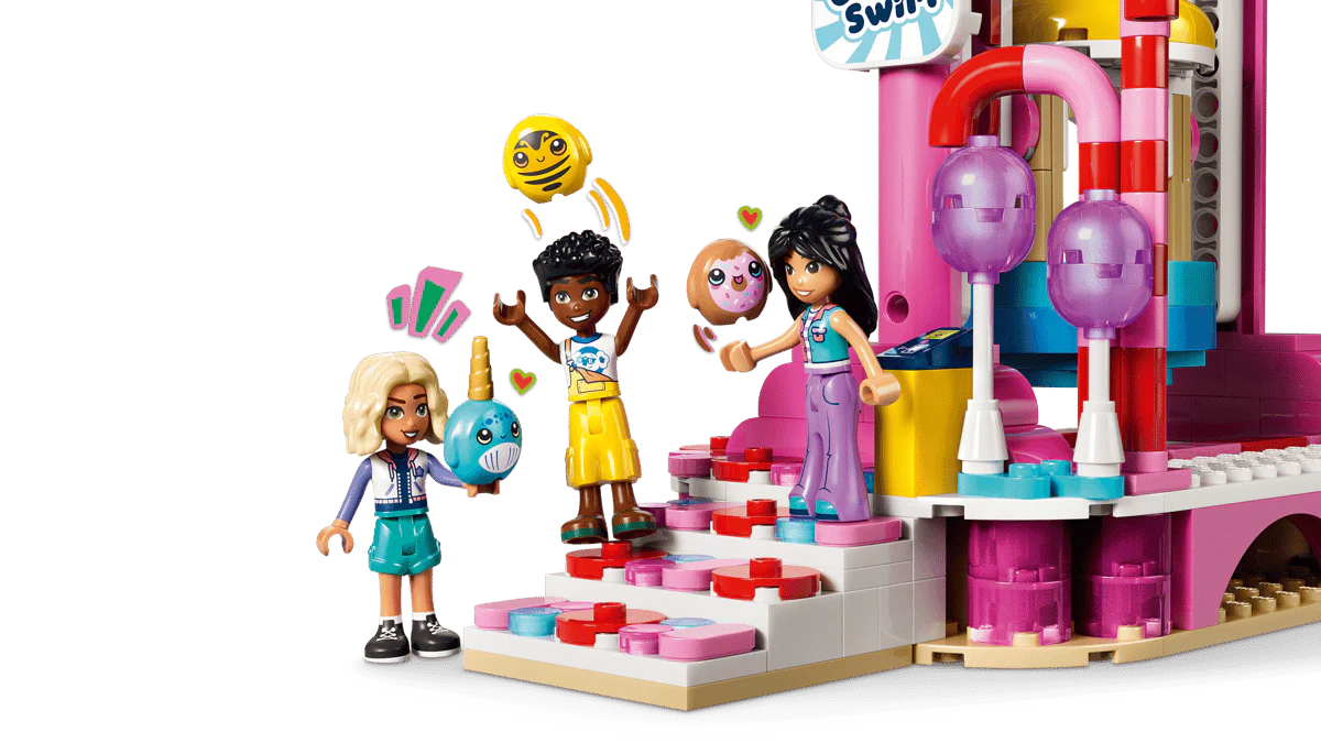Lego Friends Candy & Cupcake Ferris Wheel 42700 - Image 3