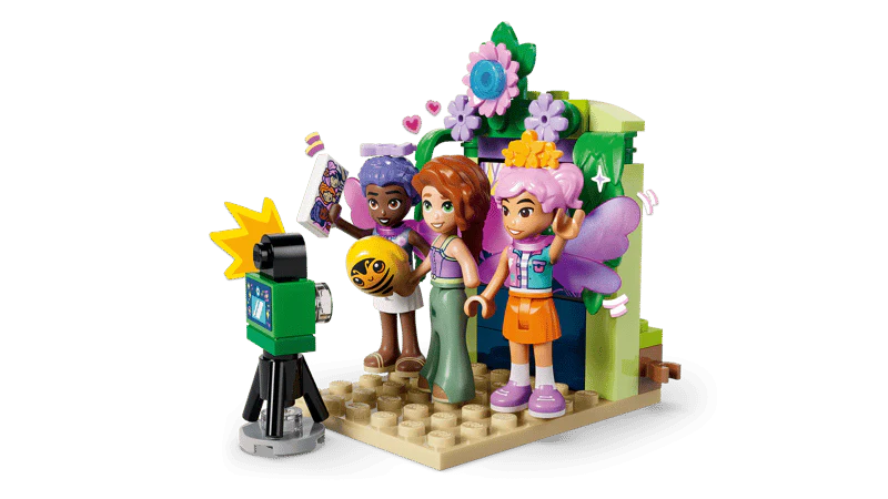 Lego Friends Spinning Flower & Fairy Teacup Ride 42702 - Image 3