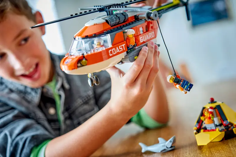 Lego City Coast Guard Helicopter 60503 - Image 4