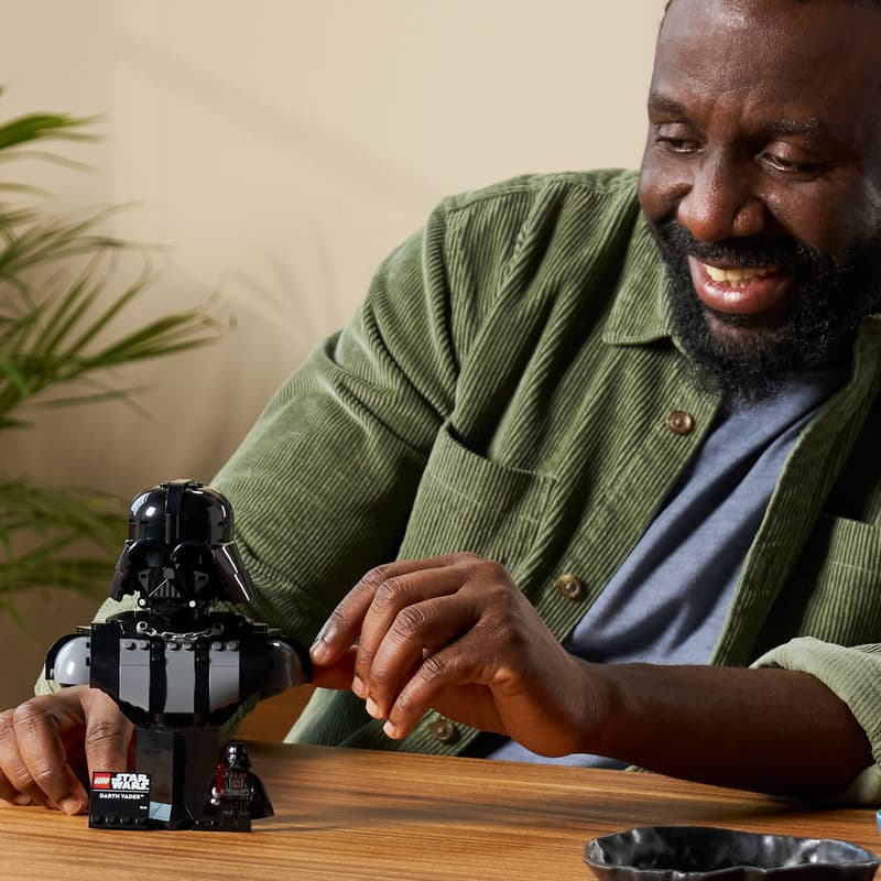 Lego SW Darth Vader Bust 75439 - Image 3