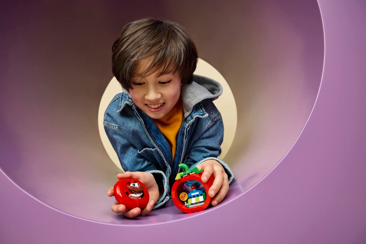 Lego Fortnite Tomatohead 77079 - Image 5