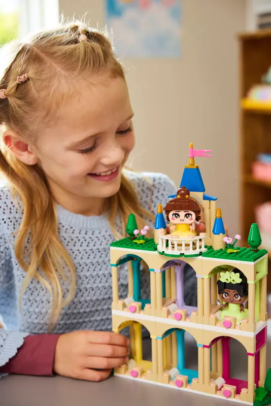 Lego Disney Mini Belle & Tiana with Castle 43291 - Image 4