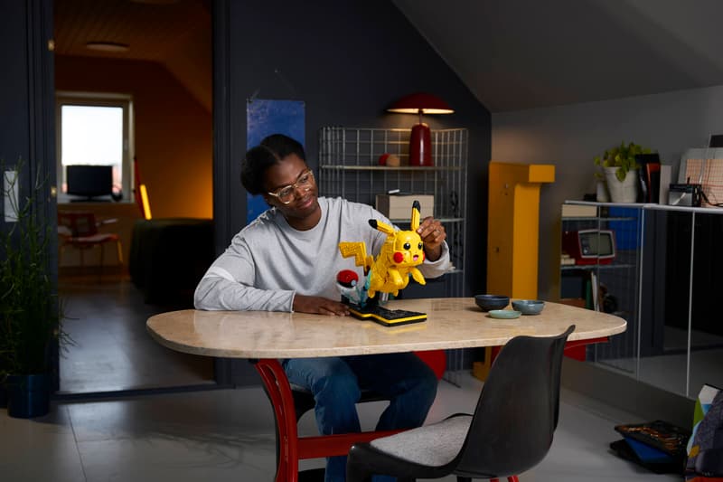 Lego Pokemon Pikachu and Poke Ball 72152 - Image 5