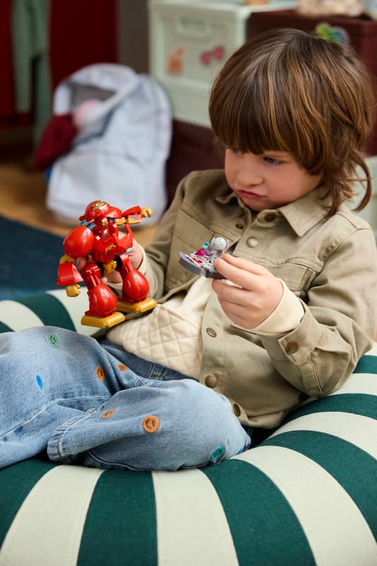 Lego SH Ultron vs Iron Man 11209 - Image 5
