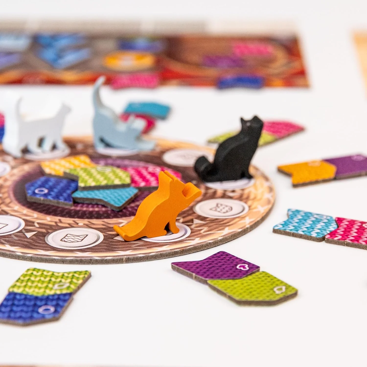 Knitting Circle - A Calico Game - Image 3