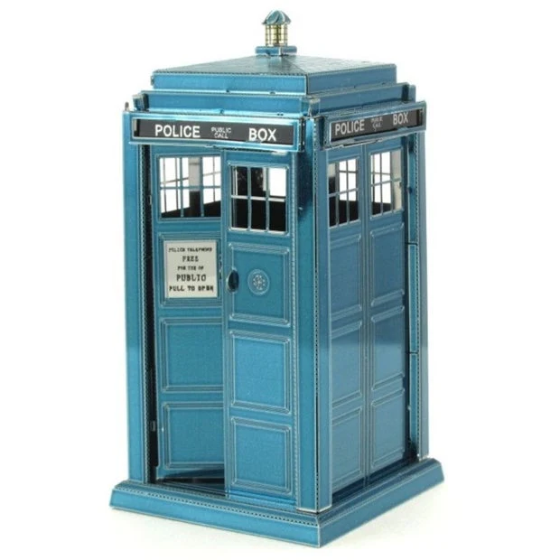 ME Dr Who Tardis