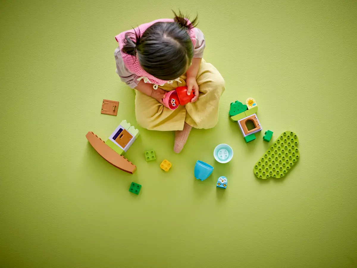 Lego Duplo Balancing & Stacking Tree 10440 - Image 4