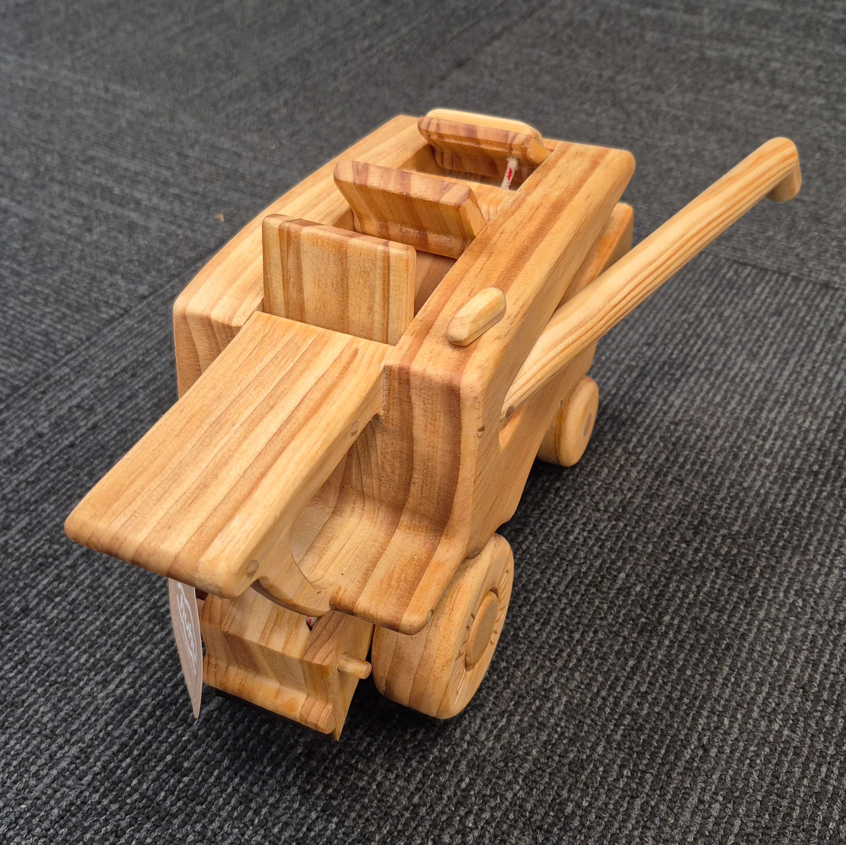 Huhu Combine Harvester - Image 3