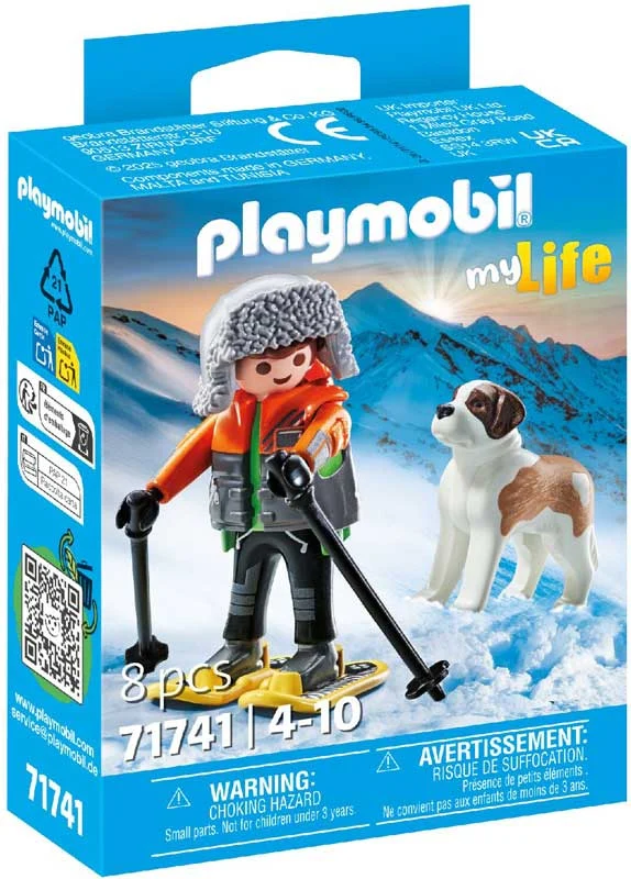 PL Hiker with Saint Bernard