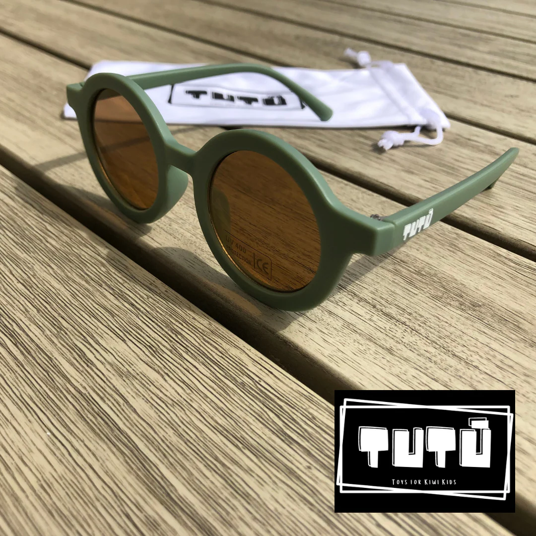 Round Glasses Sage